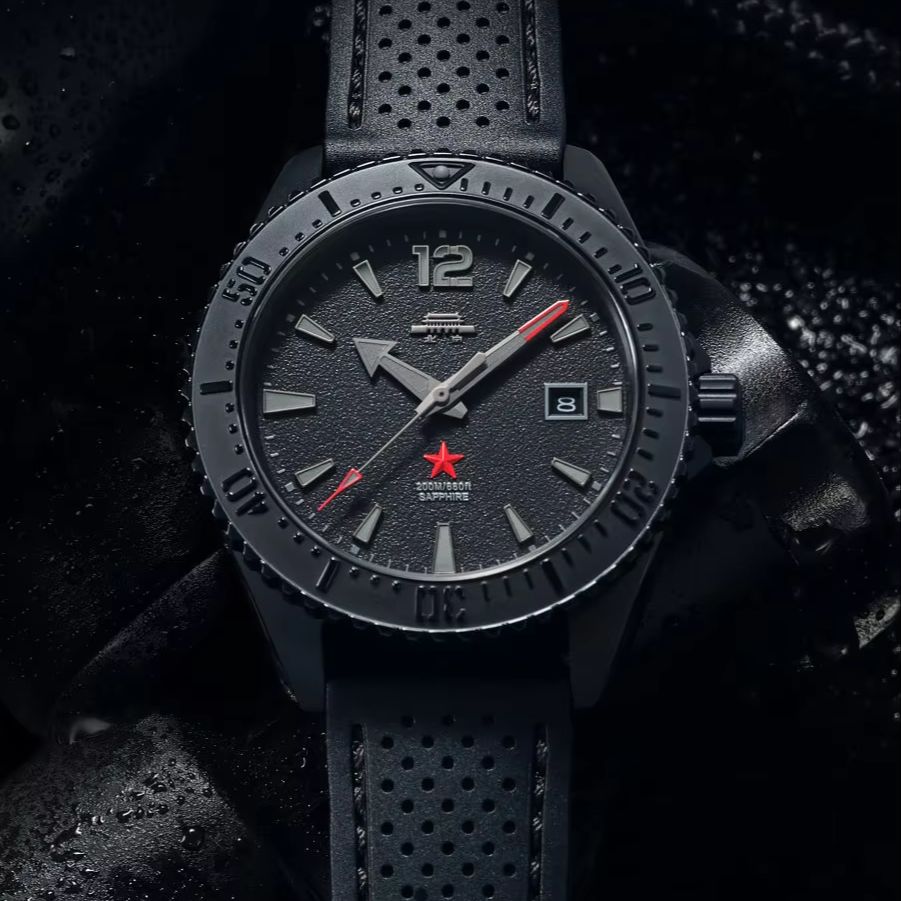 Montre Beijing Dark Black Dive - Luxury Watch China avis et prix